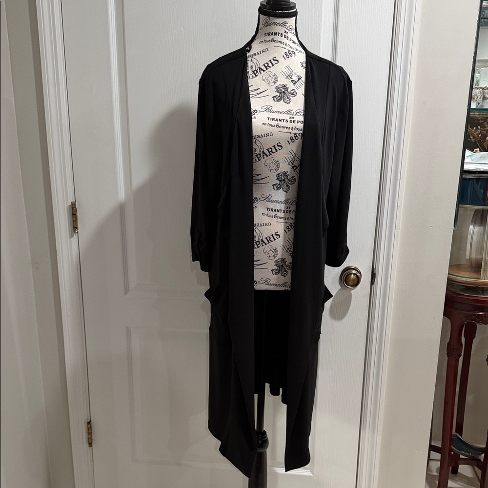 Tahari Black Open-Front Blazer